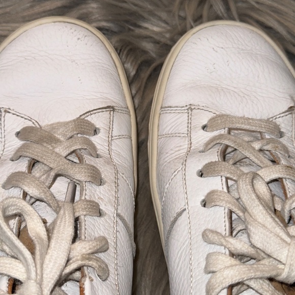 Peter Millar Crown Vantage Pebble Grain Leather Distressed Sneaker Size 8 - Picture 9 of 11